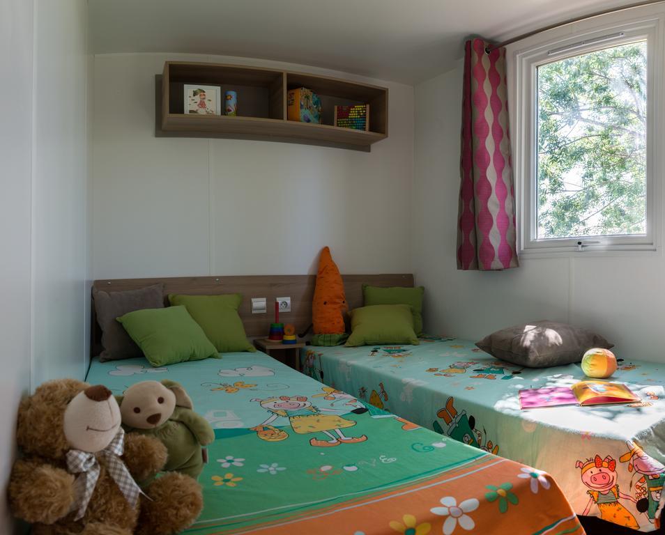 Camping Officiel Siblu Les Pierres Couchees Saint-Brévin-les-Pins Bilik gambar